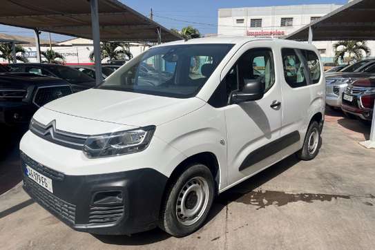 BERLINGO COMBI image 1