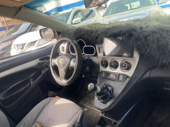 Toyota matrix 2012 image 5