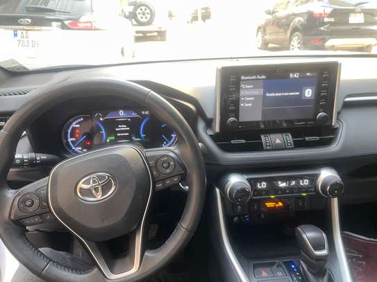 Toyota Rav4 XSE 2021 image 6