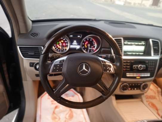Mercedes-Benz ML350 4Matic 2015 image 2