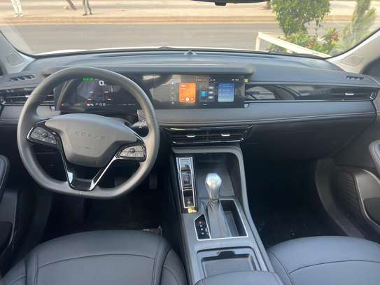 ROEWE i5 Véhicule chinois intélligent image 7