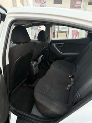 Hyundai Elantra 2016 image 3