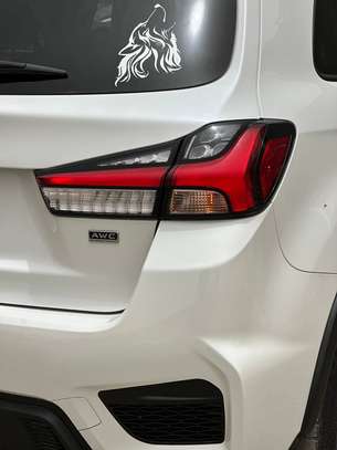 Mitsubishi RVR 2020 venant image 8