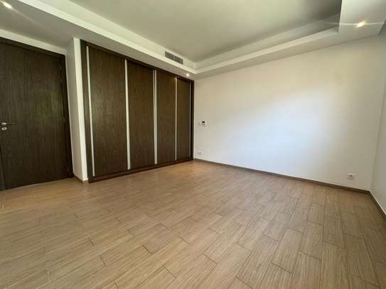 Appartement F4 à louer à Fann Mermoz sur la corniche image 3