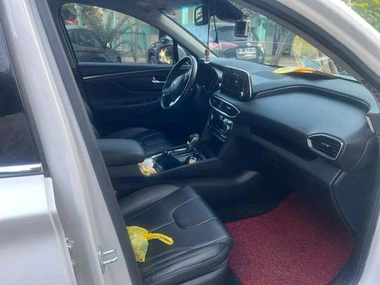 hyundai santa fe 2019 image 5