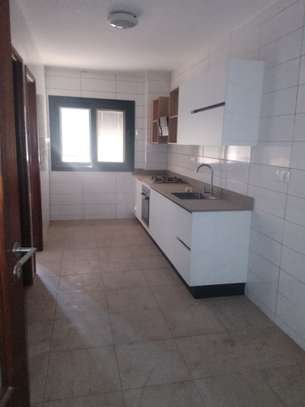 Appartement de type F5 à louer image 1