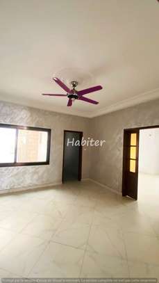 Appartement à louer à Mermoz image 2