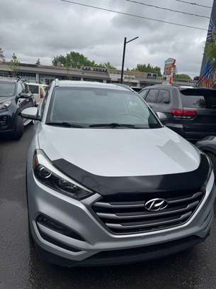 Hyundai Tucson 2017 image 2