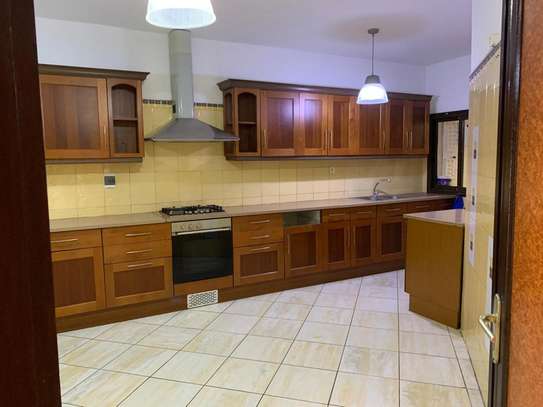 Appartement haut standing au Plateau image 2
