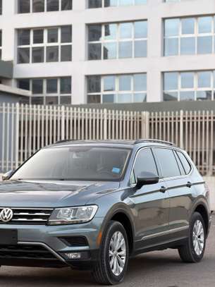 Volkswagen Tiguan 2018 Gris Métallisé SUV Spacieux image 5