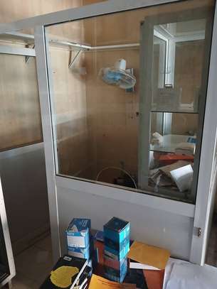 Guichet vitrine image 7