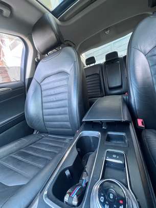 Ford fusion se 2017 image 8
