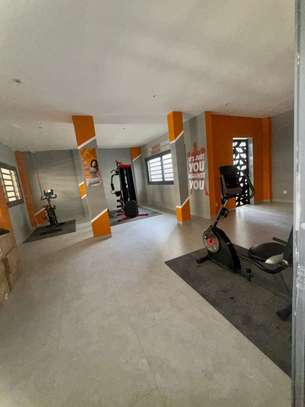Appartement de 4 pièces à louer à Mermoz image 8