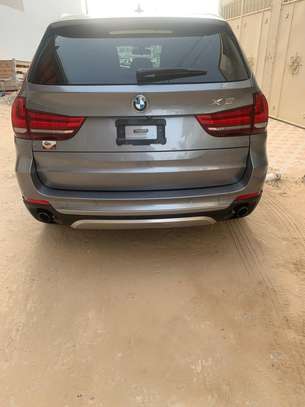 Bmw X5 image 2