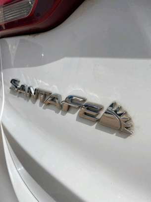 Hyundai sanyafe 2018 7 place image 7