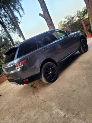 2017 RANGE ROVER SPORT FULL SPORT image 8