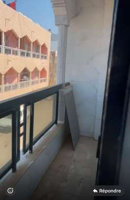 Appartement à louer près du BRT (Pharmacie Golf) image 13