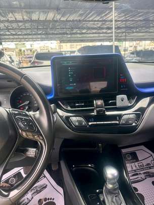 Toyota C-hr 2018 image 6