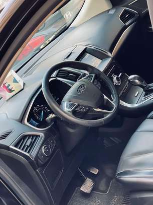 Ford Edge Titanium 2018 image 4