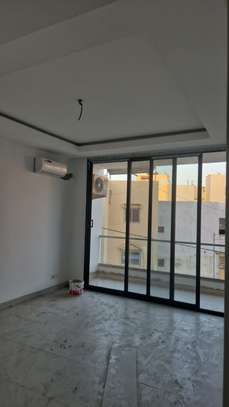 Appartement F4 à louer à Liberté 6 face à la VDN image 4