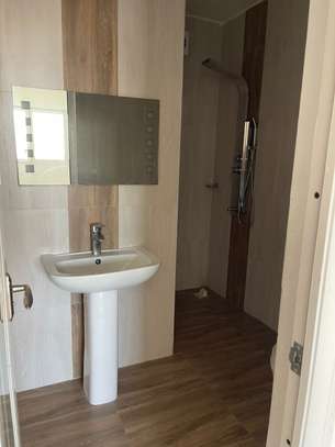 Appartement lumineux de 4 chambre à louer Dakar image 10