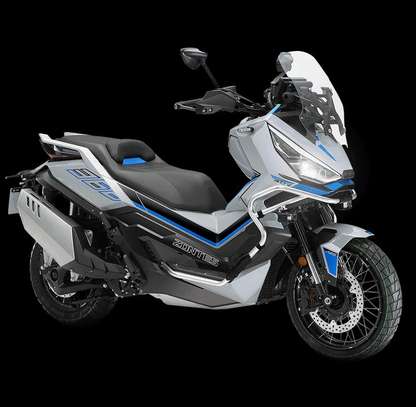 Scooters Neufs ADV 350 image 1