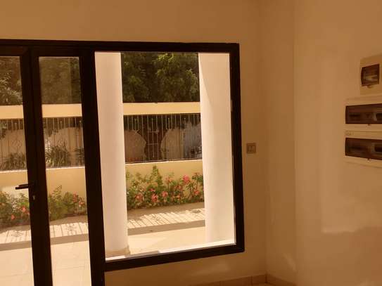 Très joli appartement à louer au Point E image 6