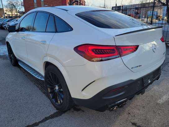 Mercedes GLE 53AMG image 10