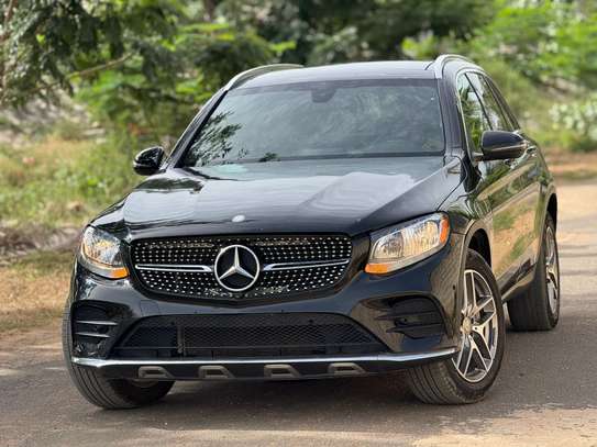 MERCEDES GLC 300 2016 image 11