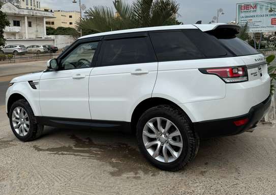 Range Rover Sport HSE image 3