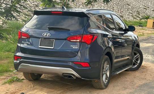 HYUNDAI SANTA FE SPORT 2017 image 9