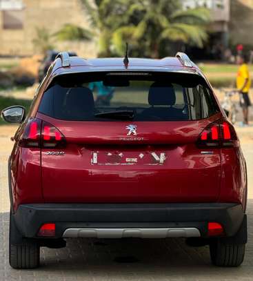 Peugeot 2008 2016 image 1