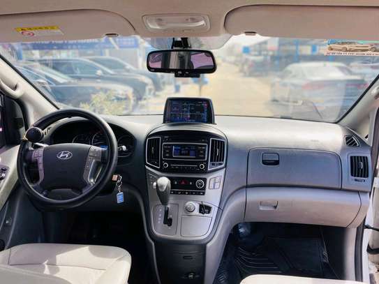 Hyundai starex 2019 12 place image 11
