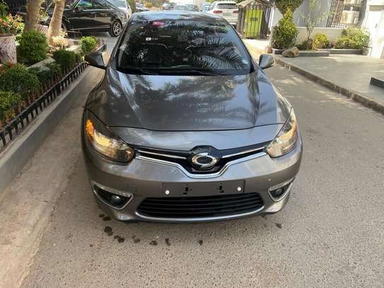 Renault sm3  2017 image 1
