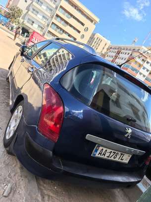 PEUGEOT 308 image 9