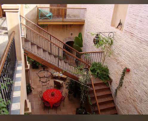 BELLE MAISON D'HOTES A VENDRE A SAINT-LOUIS image 8