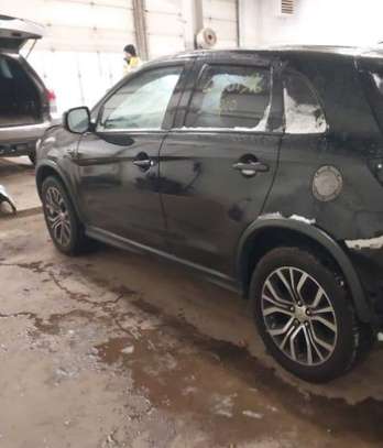 MITSUBISHI OUTLANDER SPORT sous douane image 3