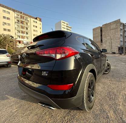 HYUNDAI TUCSON 2016 image 10