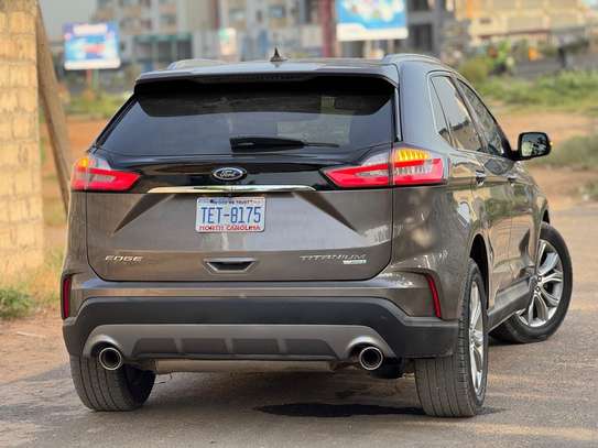 FORD EDGE TITANIUM 2019 image 6
