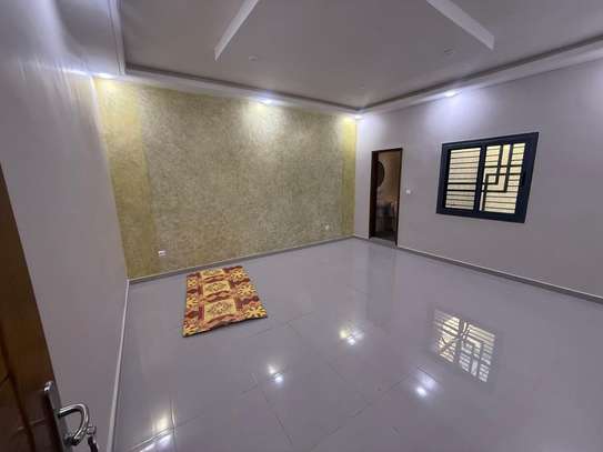 Villa à louer à la cité Tawfekh de Zac mbao image 1