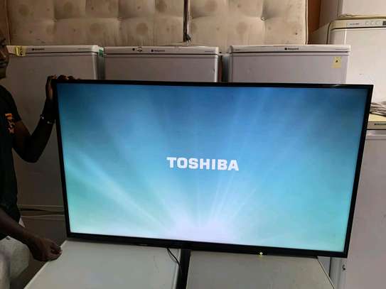 Téléviseur Smart Toshiba image 1