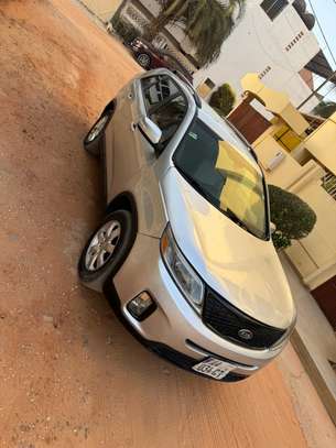 kia sorento image 13