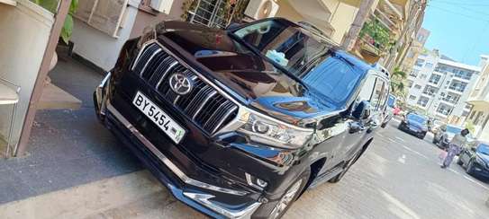 Toyota Land Cruizer PRADO V6 image 1
