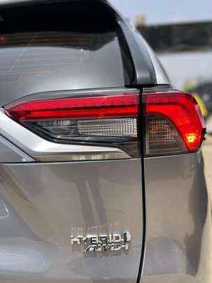 TOYOTA RAV 4 Hybrid image 5