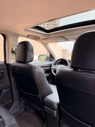 MITSUBISHI OUTLANDER 2017 7places image 12