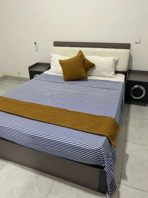 Saly Portudal appartement et studio meublé et vide image 8