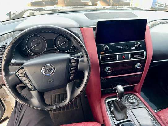 Nissan patrol 2018 version 2023 image 7