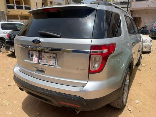 Ford Explorer image 1