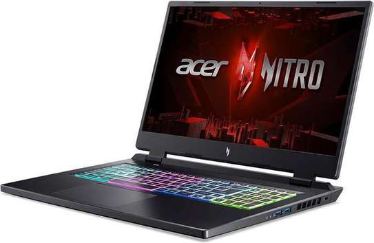 Gamer Acer Nitro 17 image 1