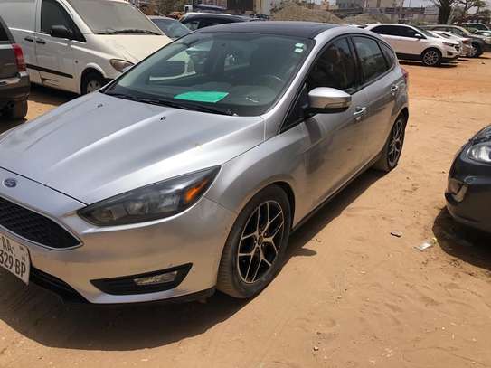 Ford Focus SEL 2017 image 2